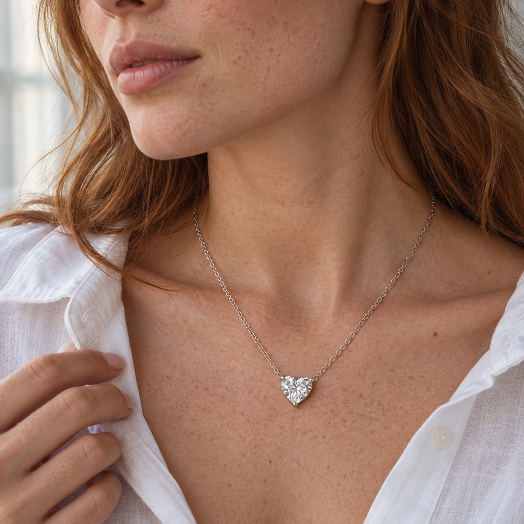 Vesviora Minimalist 1 Carat Heart Solitaire Necklace