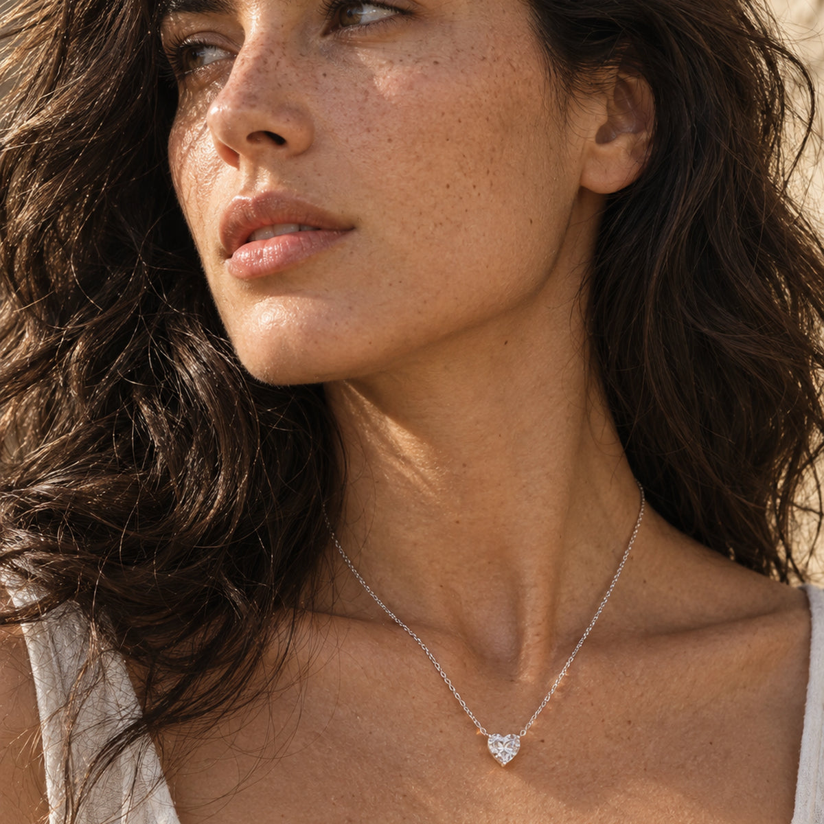 Vesviora Minimalist 1 Carat Heart Solitaire Necklace